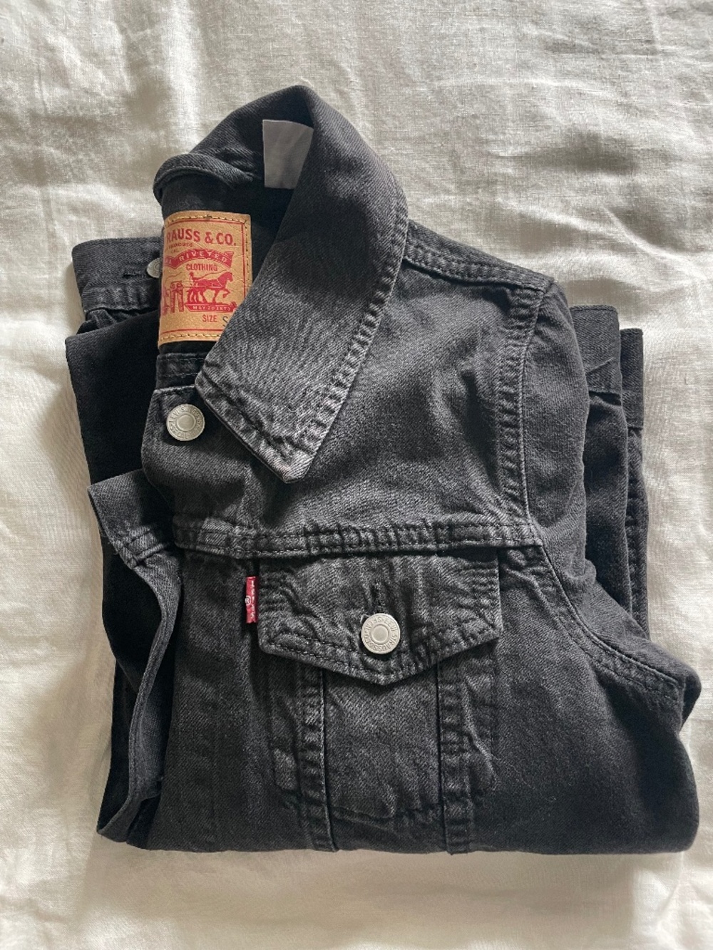 Levis denim jean trucker jacket 100% cotton